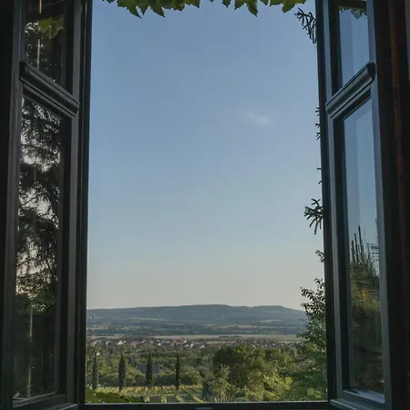 Rustica Vendeghaz Lägenhet *